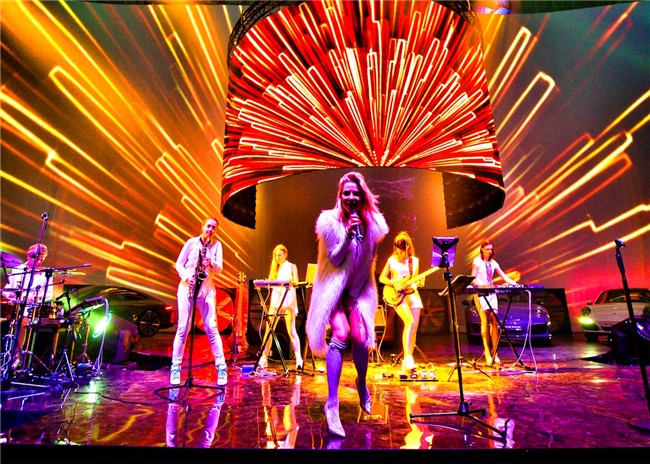 舞臺(tái)LED屏幕 舞臺(tái)LED屏幕