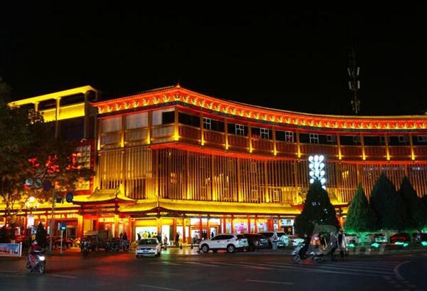 泰安亮化工程與您分享商業步行街的亮化工程 泰安亮化工程與您分享商業步行街的亮化工程